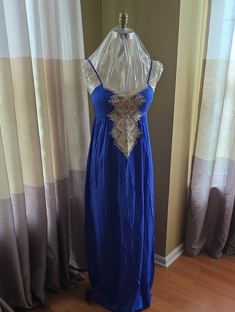 Lilly Pulitzer Royal Blue Maxi Dress with Gold Applique sz 0